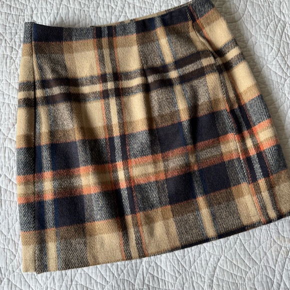 Dresses & Skirts - Vintage Plaid Wool Mini Skirt